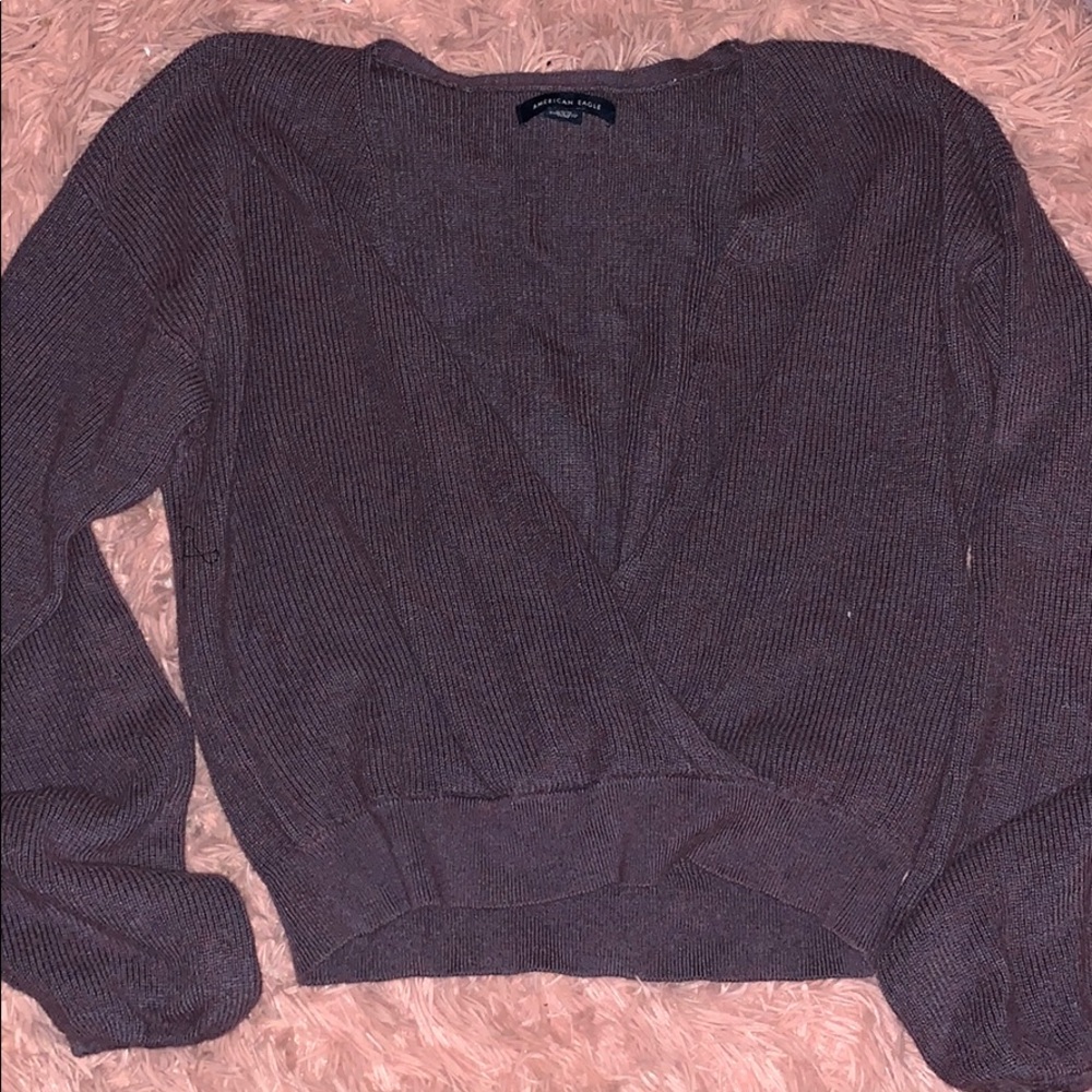 American Eagle Crop sweater